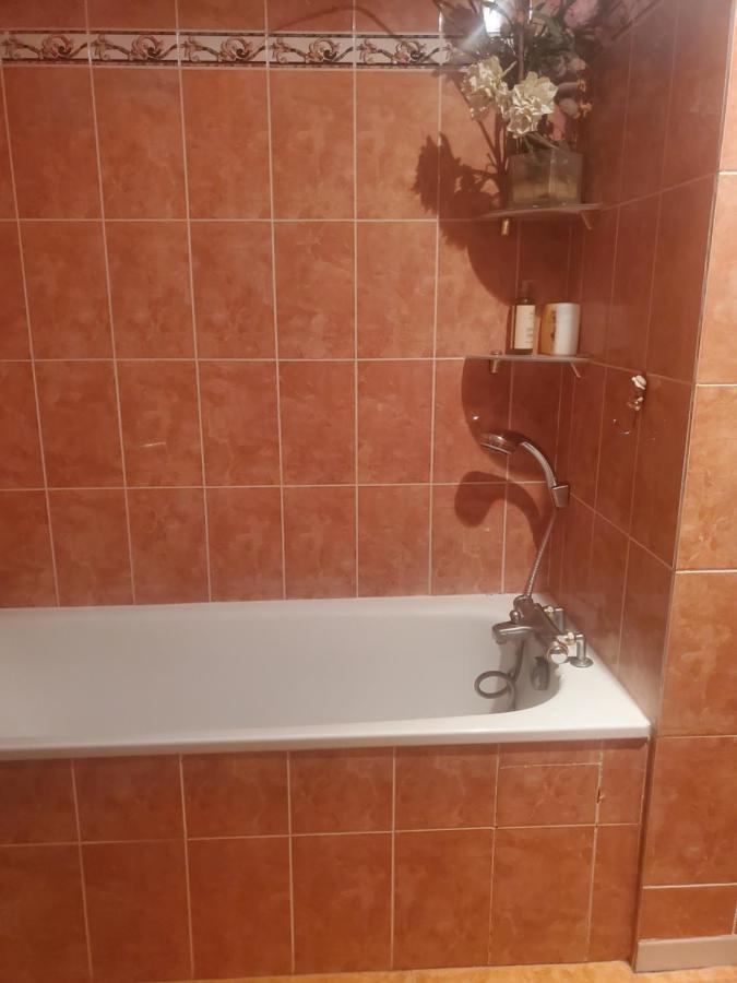 Hello Disneyland Paris Μπισί-Σεν Ζορζ Εξωτερικό φωτογραφία