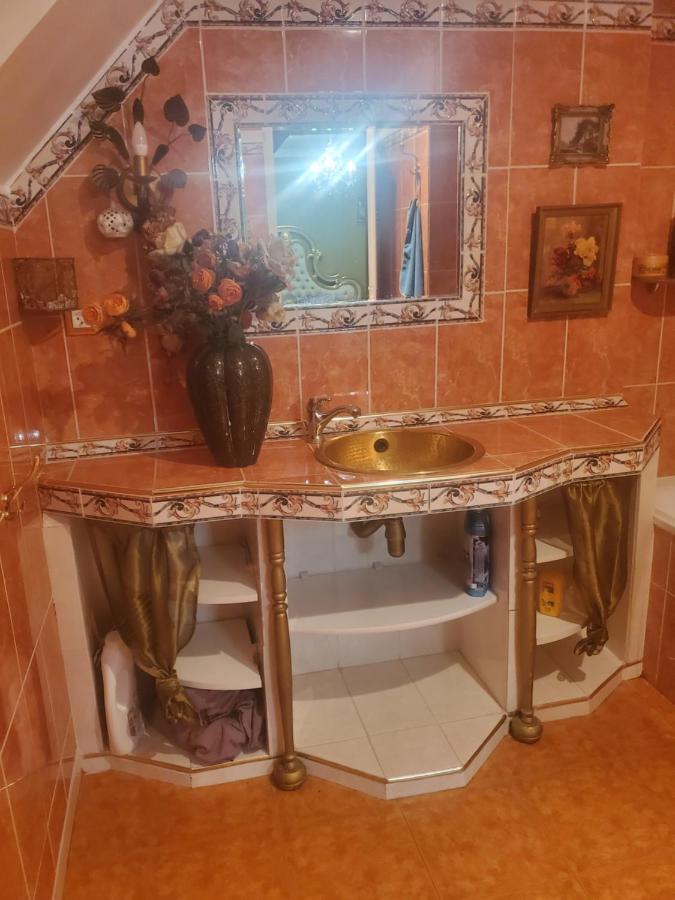 Hello Disneyland Paris Μπισί-Σεν Ζορζ Εξωτερικό φωτογραφία